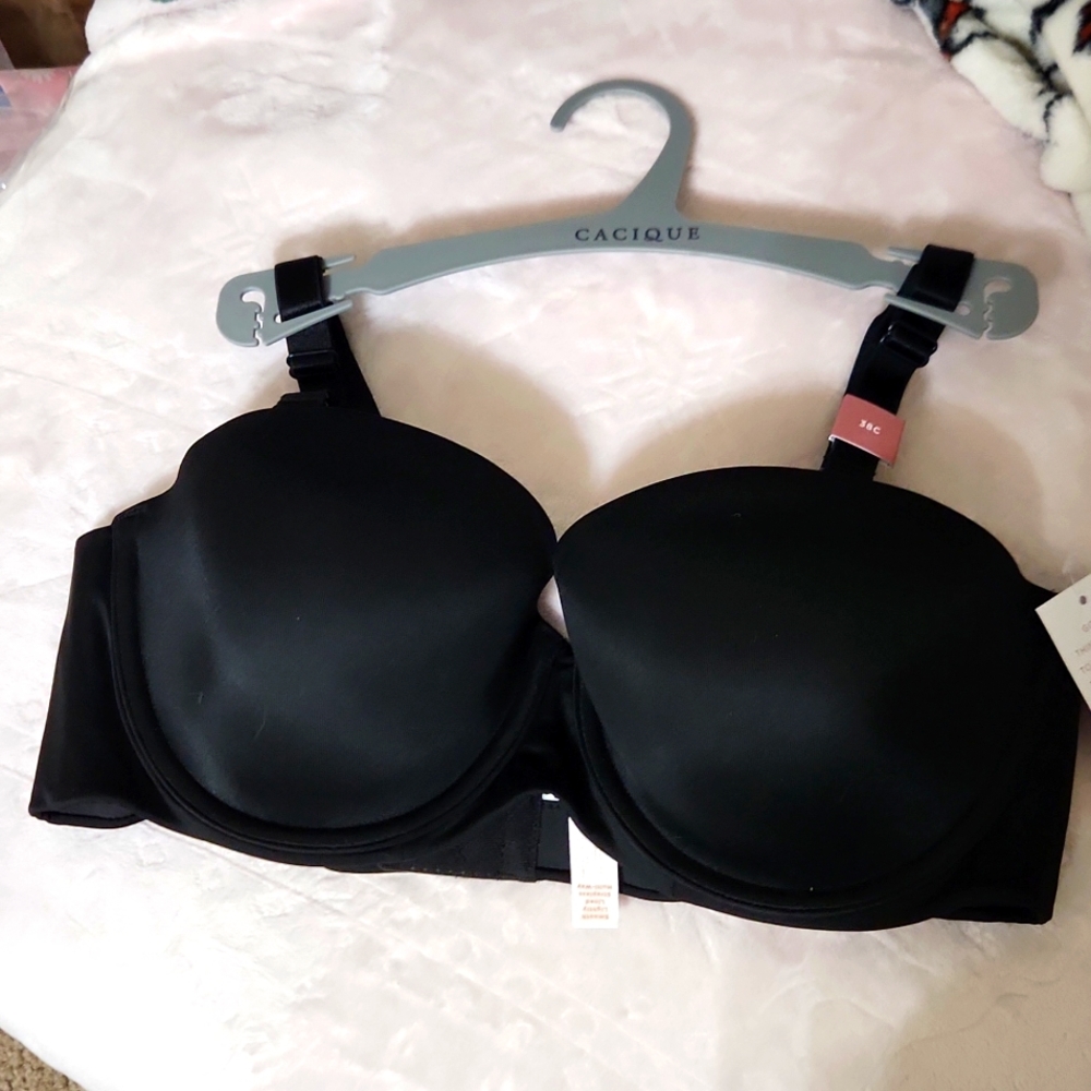 NWT Multi-way strapless bra